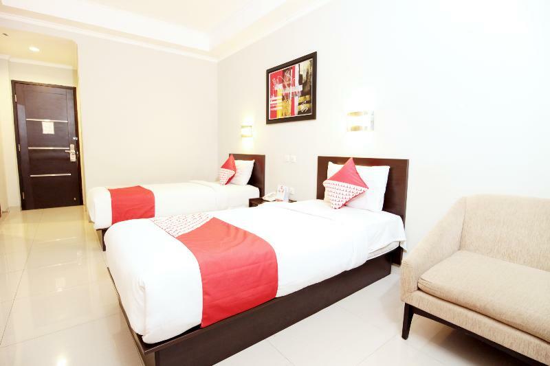 Urbanview Hotel Grand Malabar Bandung Exteriér fotografie